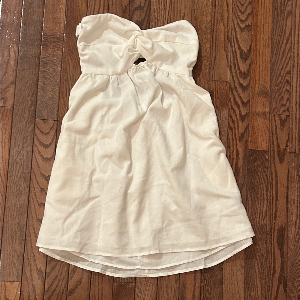 Teen girls white/cream strappless dress